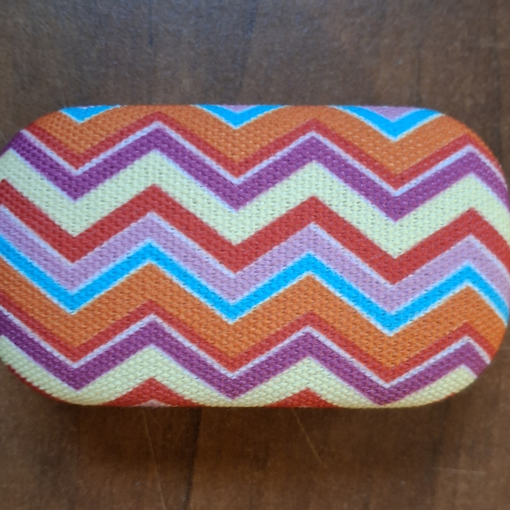 Kikkerland Plaid & Striped Travel Cases- 3 Available, Priced Individually - Picture 3 of 5